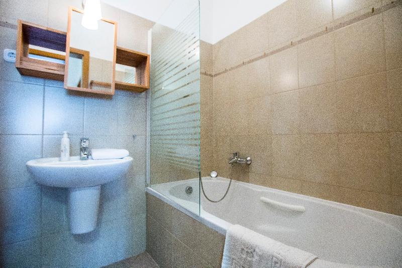 Urban Apartments Gozsdu Βουδαπέστη Εξωτερικό φωτογραφία